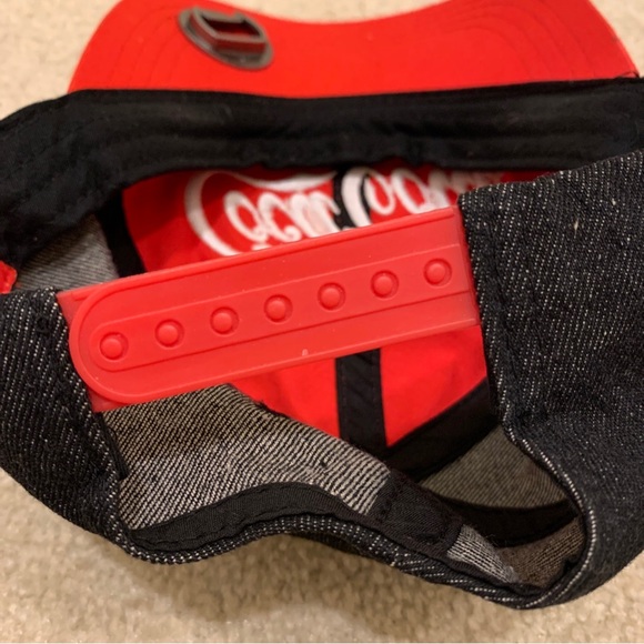 Coca-Cola Red Black Snapback Denim Baseball Cap Hat Metal Bottle Opener - Picture 11 of 12